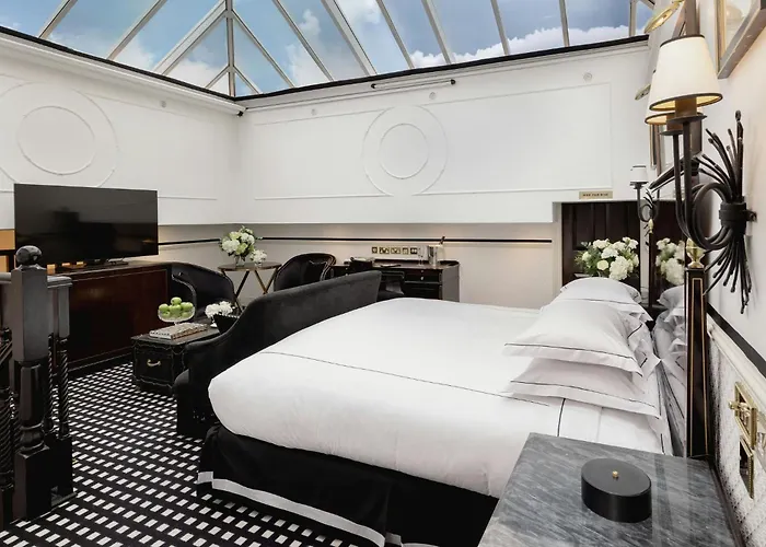 41 Hotel Londres